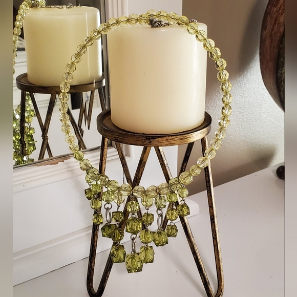 Vintage lucite faceted peridot green choker bib statement necklace 80's 90's euc - Picture 1 of 16